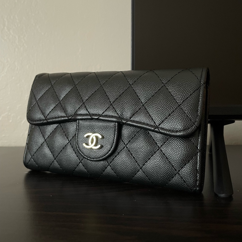 Black Wallet